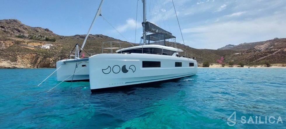 Lagoon 46  - Yacht Charter Sailica