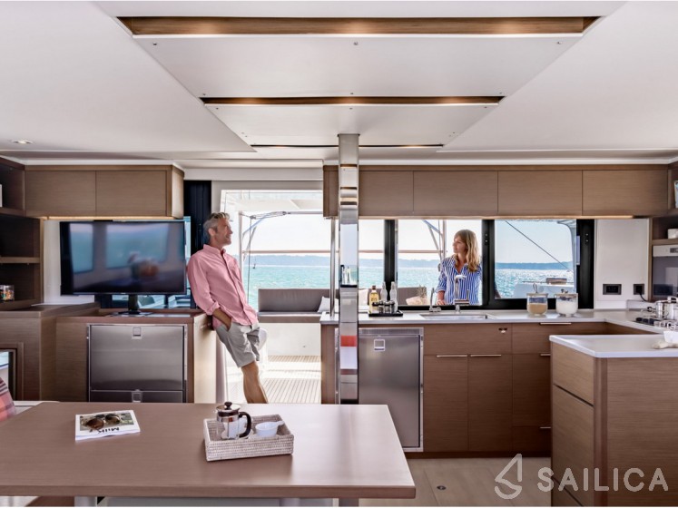 Lagoon 46  - Yacht Charter Sailica