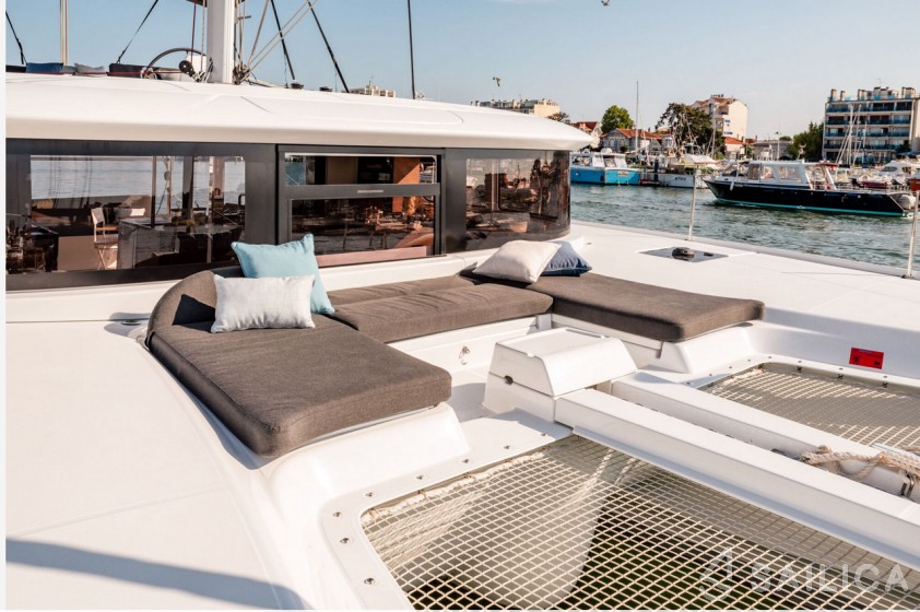 Lagoon 46  - Yacht Charter Sailica