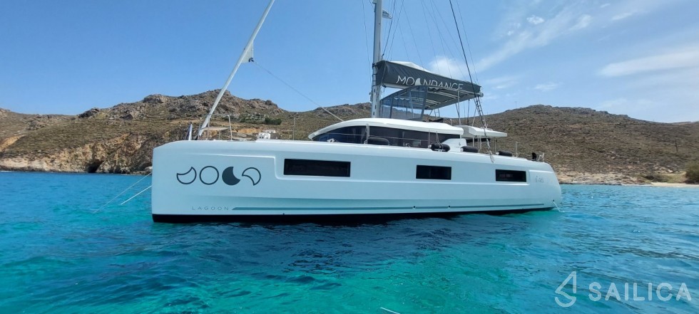 Lagoon 46  - Yacht Charter Sailica