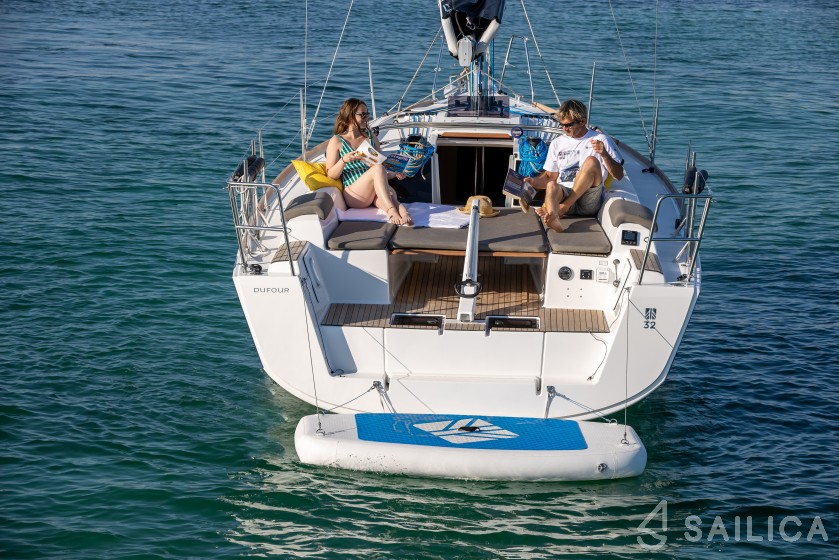 Dufour 32 - Yacht Charter Sailica