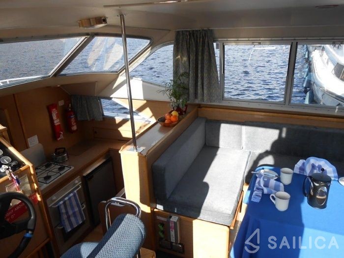 Le Boat Braemore WHS - Yacht Charter Sailica