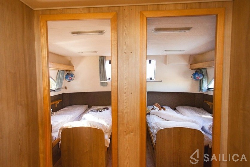Le Boat Classique - Yacht Charter Sailica