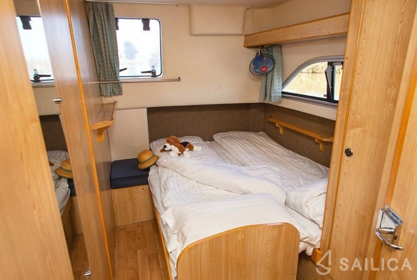 Le Boat Classique - Yacht Charter Sailica