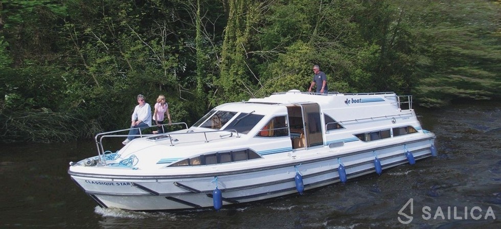 Le Boat Classique - Yacht Charter Sailica