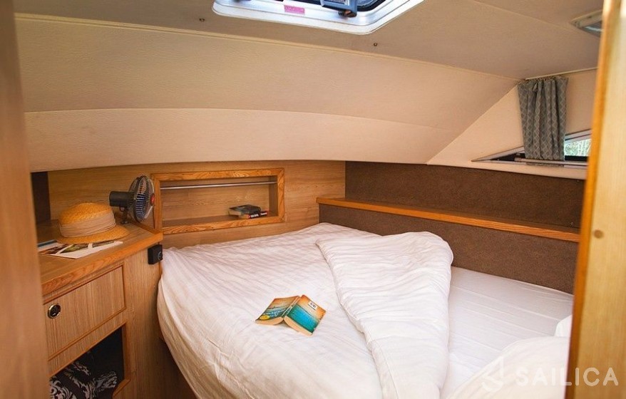 Le Boat Classique - Yacht Charter Sailica