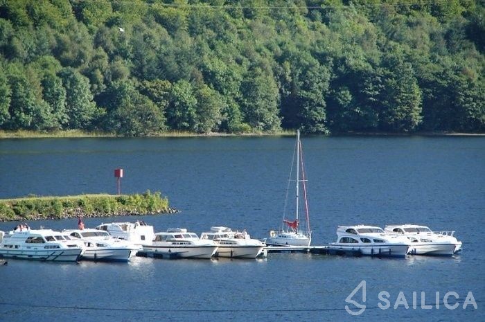 Le Boat Consul - Yacht Charter Sailica