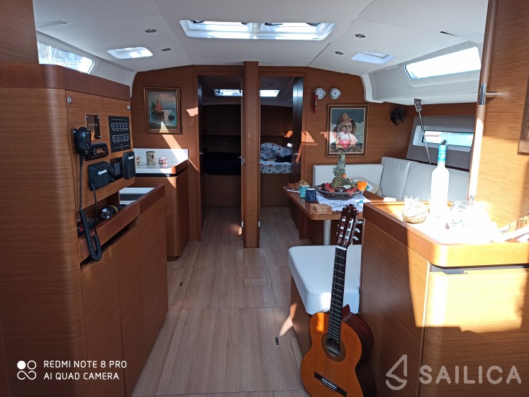Sun Odyssey 490 - Yacht Charter Sailica