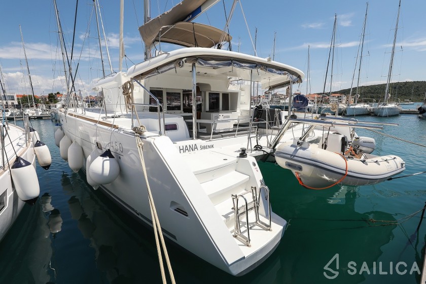 Lagoon 450 - Yacht Charter Sailica