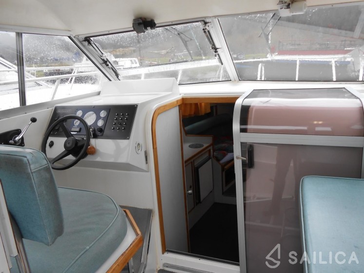 Le Boat Kingfisher WHS - Yacht Charter Sailica
