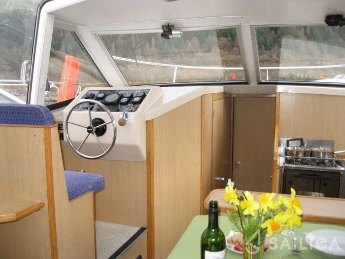 Le Boat Mountain Star - Yacht Charter Sailica