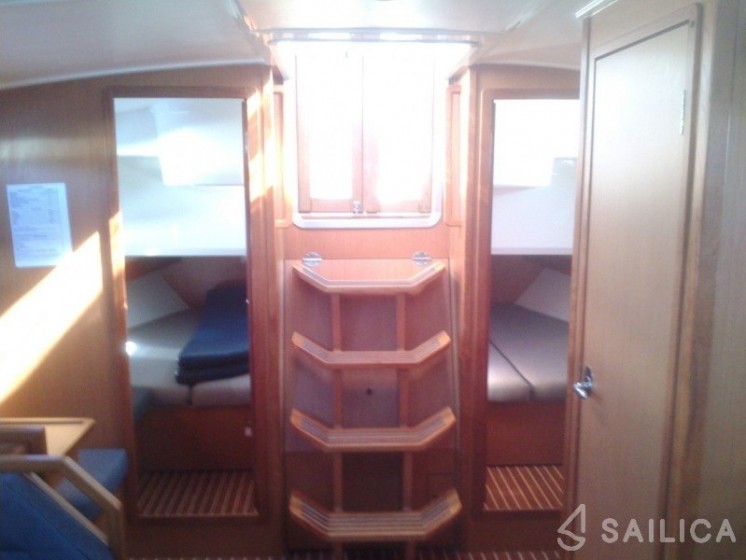 Bavaria Cruiser 41 - Yacht Charter Sailica