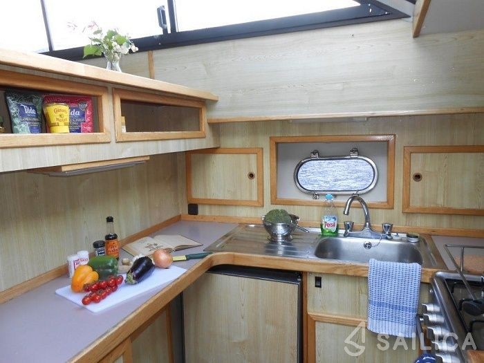 Le Boat Royal Star WHS - Yacht Charter Sailica