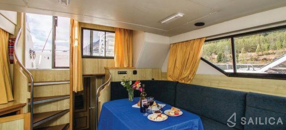 Le Boat Royal Star WHS - Yacht Charter Sailica