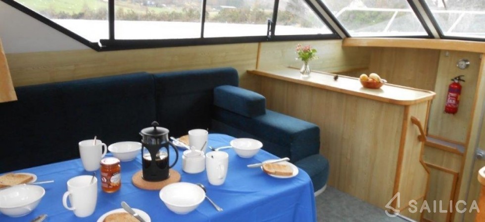 Le Boat Royal Star WHS - Yacht Charter Sailica