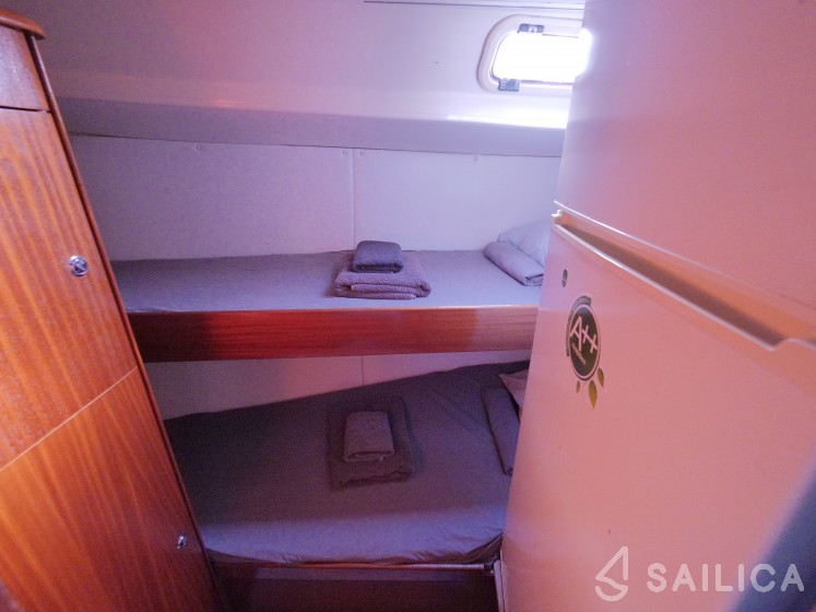 Bavaria 44 - Yacht Charter Sailica