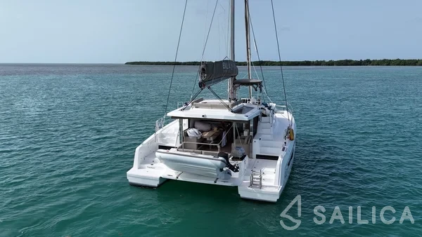 Bali 4.2 - Yacht Charter Sailica