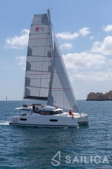 Elba 45 - Yacht Charter Sailica
