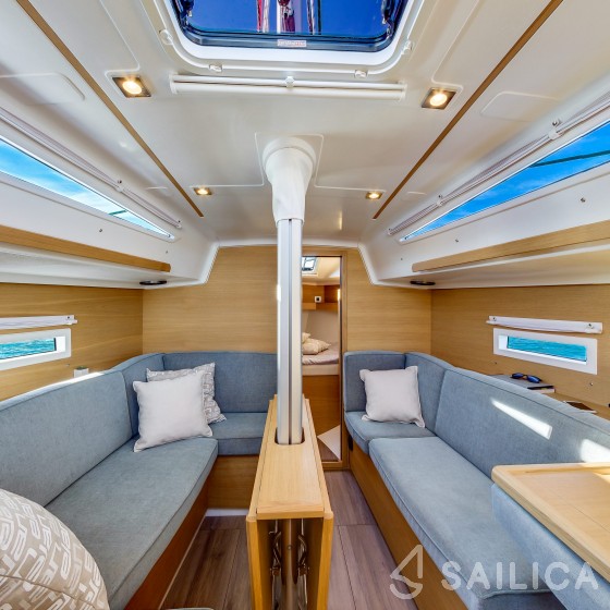 Elan E4 - Yacht Charter Sailica
