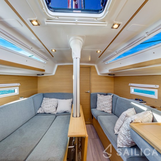 Elan E4 - Yacht Charter Sailica