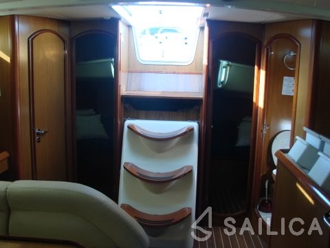 Sun Odyssey 45 - Yacht Charter Sailica
