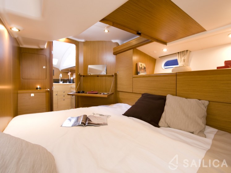 Sun Odyssey 50DS - Yacht Charter Sailica