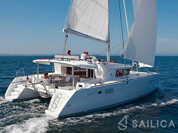 Lagoon 450 - Yacht Charter Sailica