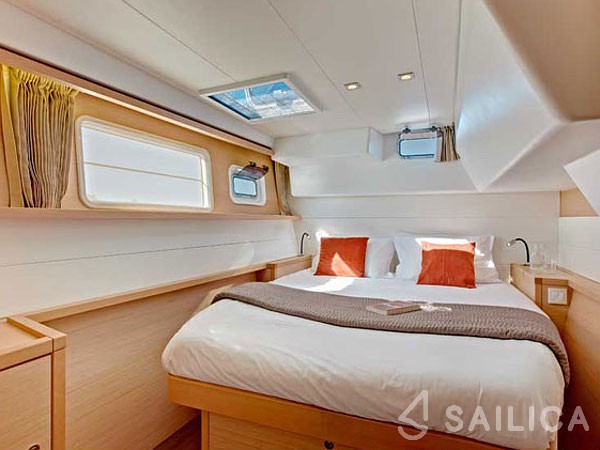 Lagoon 450 - Yacht Charter Sailica