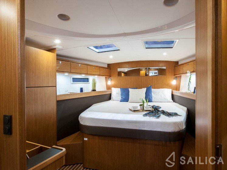 Bavaria Cruiser 56 - Yacht Charter Sailica