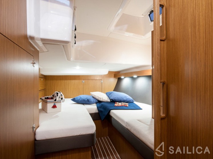 Bavaria Cruiser 56 - Yacht Charter Sailica