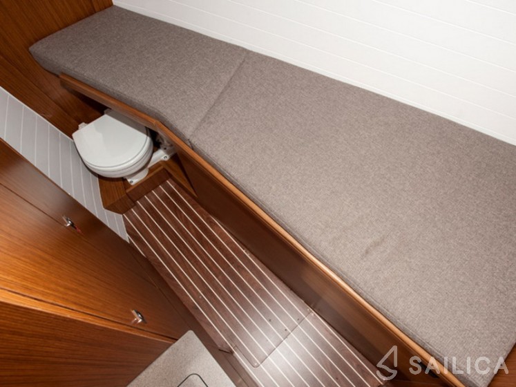 Bavaria Cruiser 56 - Yacht Charter Sailica