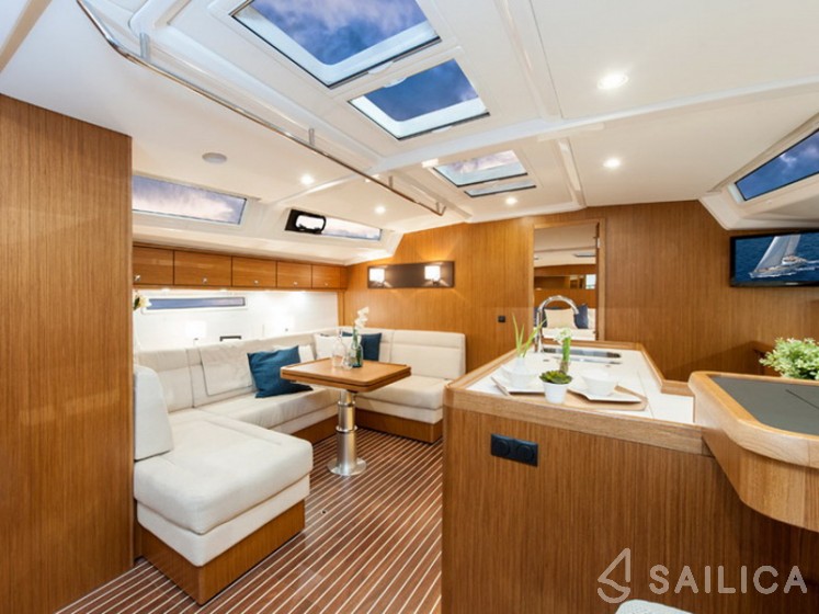 Bavaria Cruiser 56 - Yacht Charter Sailica
