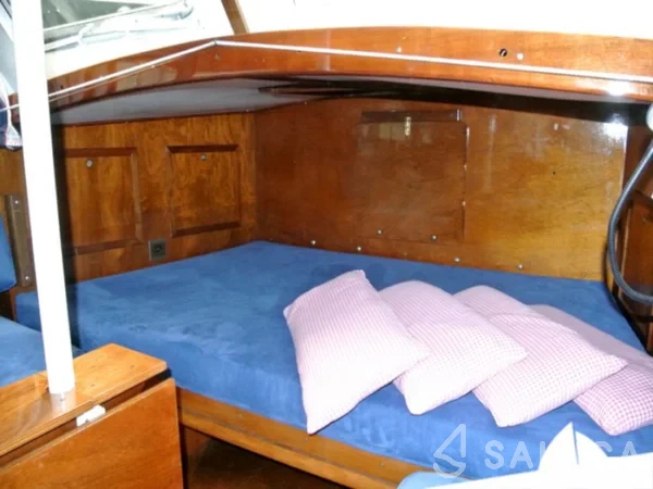 De Drait Doerak 850 OK - Yacht Charter Sailica