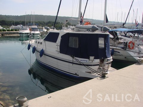 Adria 1002 - Yacht Charter Sailica