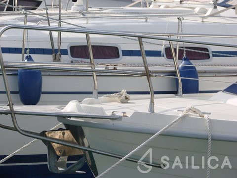 Adria 1002 - Yacht Charter Sailica