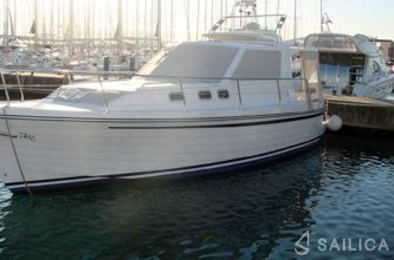 Adria 1002 - Yacht Charter Sailica