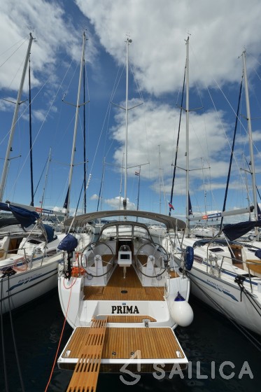 Bavaria Cruiser 37 - Yacht Charter Sailica