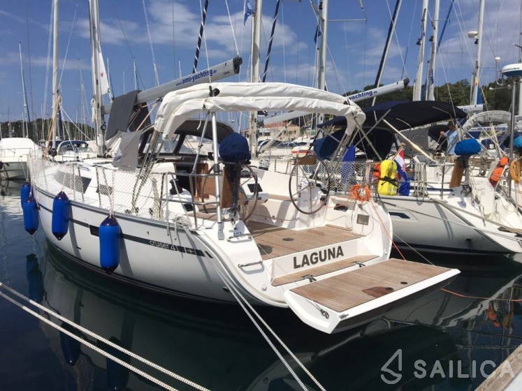 Bavaria 41 Cruiser - Yacht Charter Sailica
