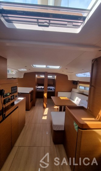 Sun Odyssey 490 - Yacht Charter Sailica