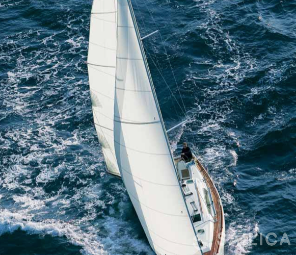 Oceanis 40 - Yacht Charter Sailica