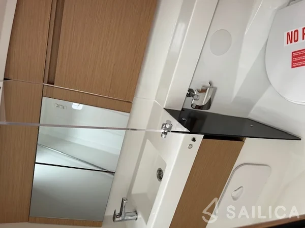 Sun Odyssey 410 - Yacht Charter Sailica