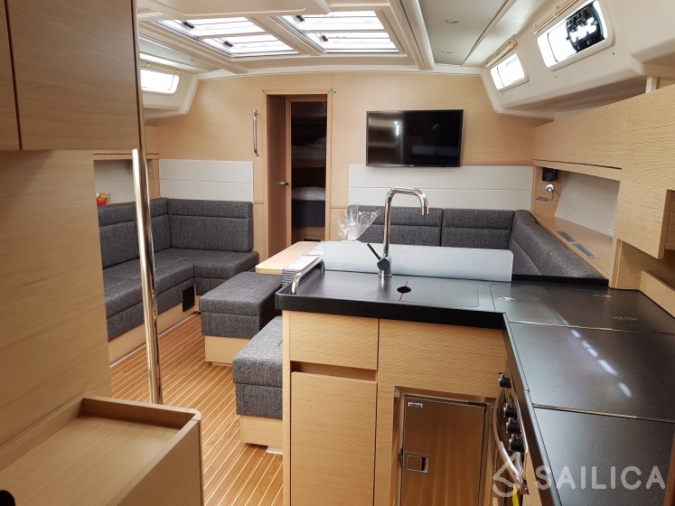 Hanse 458 - Yacht Charter Sailica
