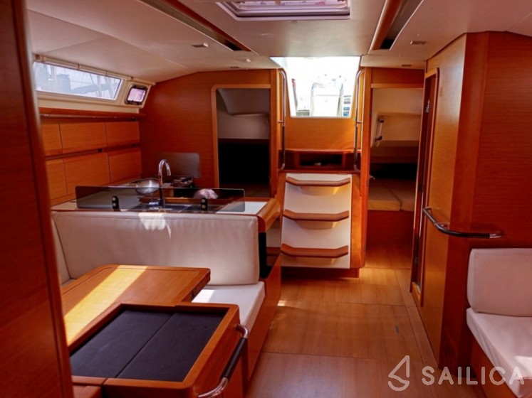Sun Odyssey 439 - Yacht Charter Sailica