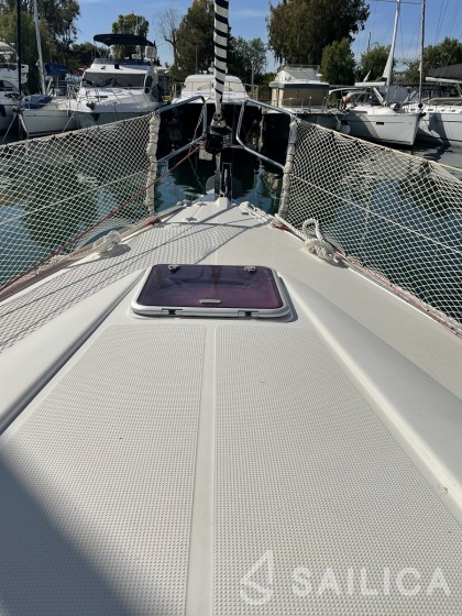 Bavaria 40 Cruiser - Yacht Charter Sailica