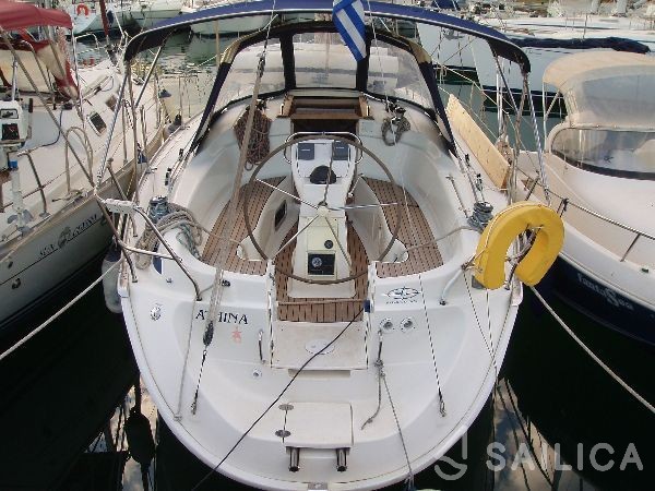 Bavaria 32 Cruiser - Yacht Charter Sailica