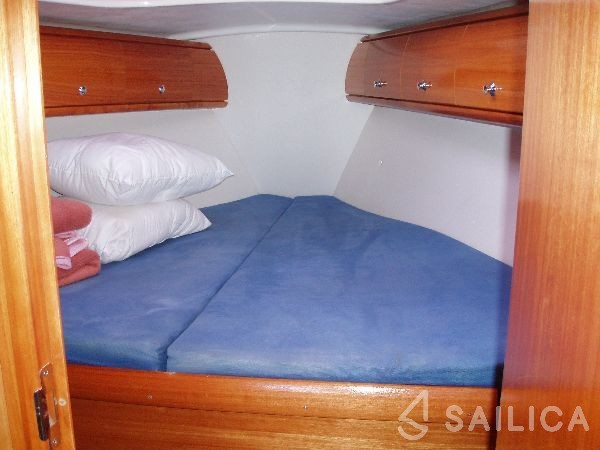 Bavaria 32 Cruiser - Yacht Charter Sailica