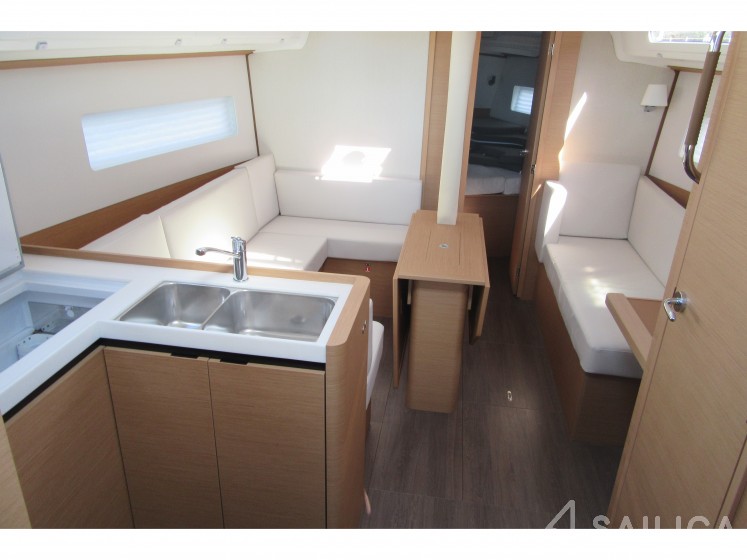 Sun Odyssey 380 - Yacht Charter Sailica
