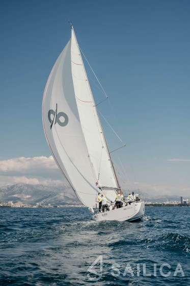 Salona 46 - Yacht Charter Sailica