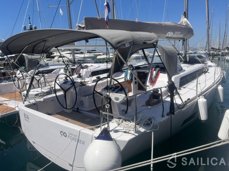 Salona 46 - Yacht Charter Sailica