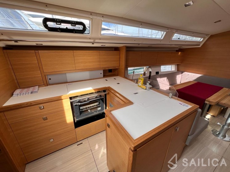 Salona 46 - Yacht Charter Sailica